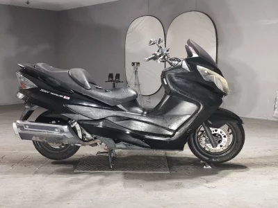 Suzuki SKYWAVE 250S