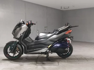 Yamaha X-MAX250