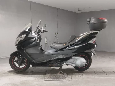 Suzuki SKYWAVE 250S