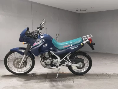 Kawasaki KLE250 ANHELO