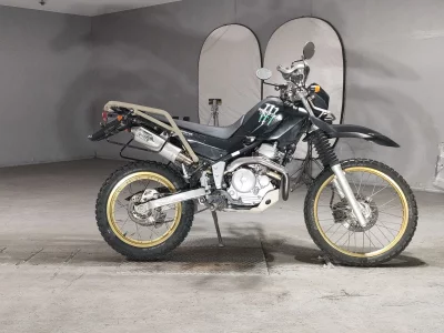 Yamaha SEROW 250