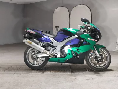 Kawasaki ZX-9R
