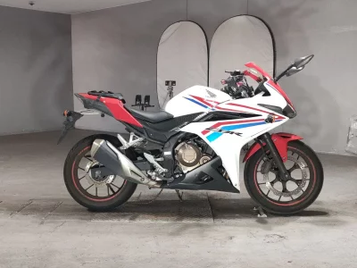 Мотоцикл из Японии Honda CBR400R