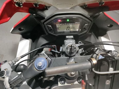 Honda CBR400R