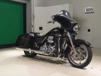Harley-Davidson HARLEY FLHXSE1800CVO
