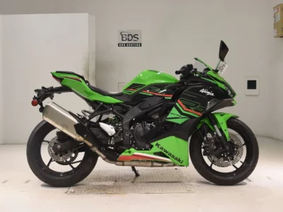 Kawasaki ZX-4RR