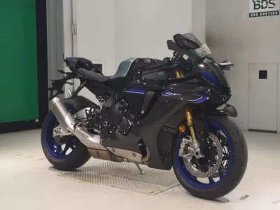 Yamaha YZF-R1M