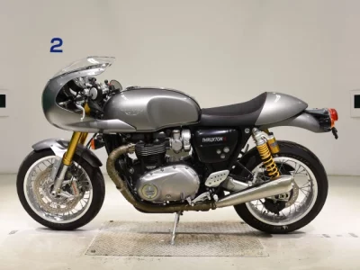 Triumph TRIUMPH  THRUXTON 1200R