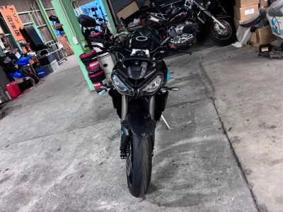 Triumph STREET  TRIPLE 765 RS с аукционов Японии