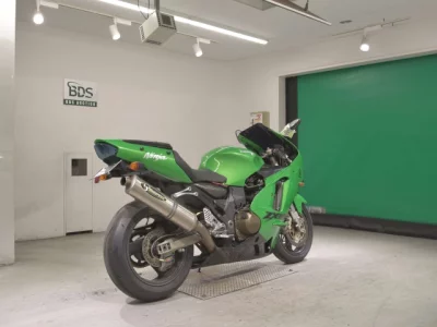 Kawasaki ZX-12R с аукционов Японии