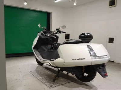 Yamaha MAXAM250 с аукционов Японии