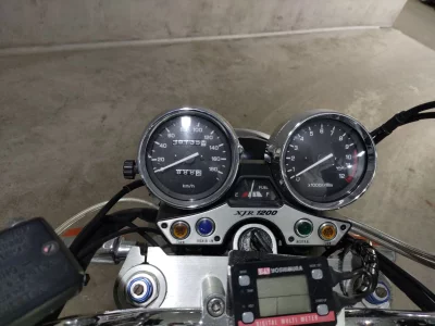 Yamaha XJR1200 с аукционов Японии