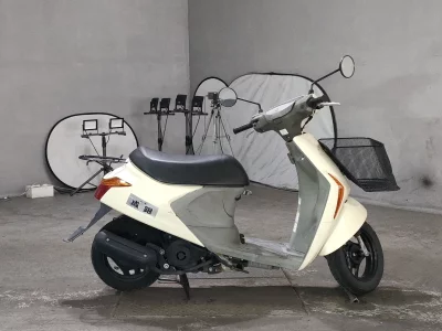 Suzuki LET'S5