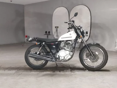 Suzuki GLASS TRACKER BIG BOY