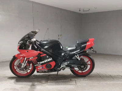 Kawasaki ZXR250