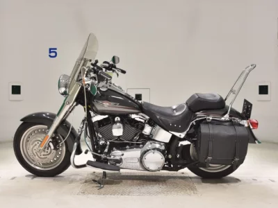 Harley-Davidson HARLEY FLSTF1580