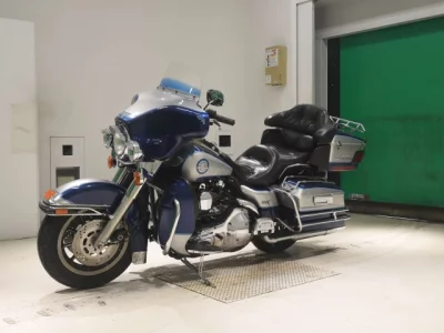 Harley-Davidson HARLEY FLHTCU1340