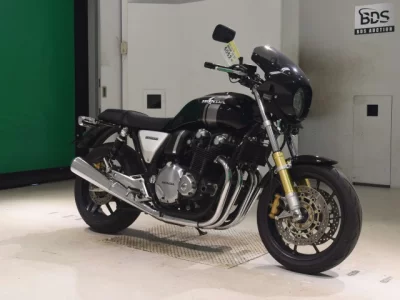 Honda CB1100RS