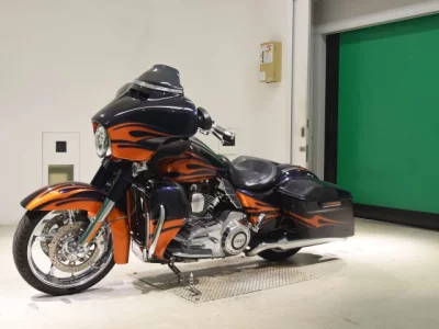 Harley-Davidson HARLEY FLHXSE1800CVO