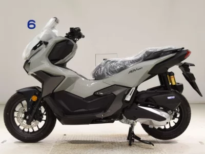 Honda ADV160