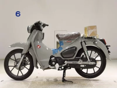Honda C125-2