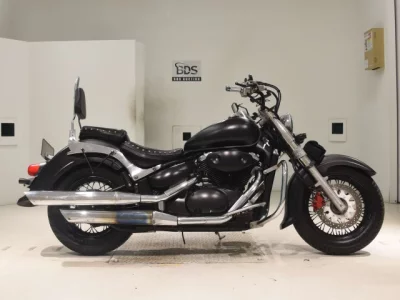 Suzuki INTRUDER 400 CLASSIC
