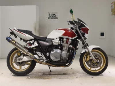 Honda CB1300SF