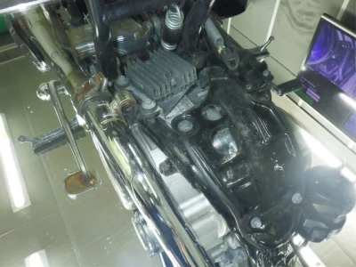 Yamaha SR400-5