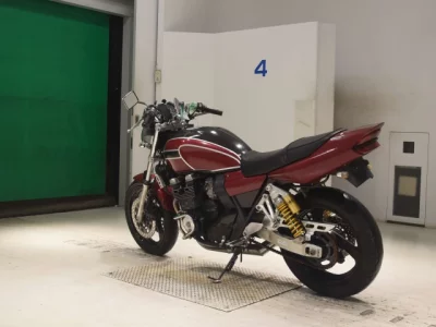 Yamaha XJR400R-3