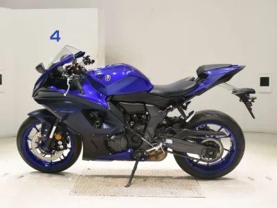 Yamaha YZF-R7-2