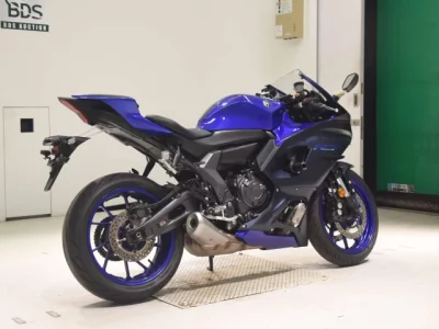 Yamaha YZF-R7-2