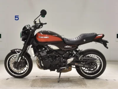 Kawasaki Z900RS