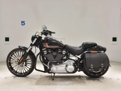 Harley-Davidson  HARLEY FXBR1920