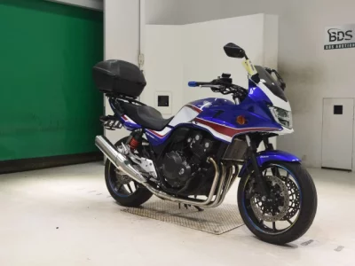 Honda CB400SFV-4 BOLDORABS