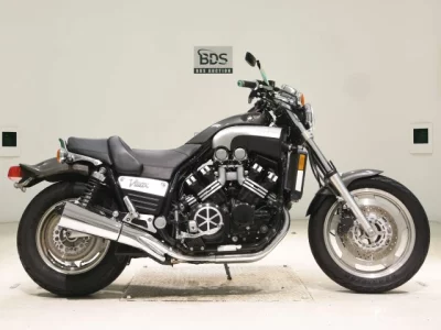 Yamaha V-MAX