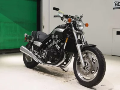 Yamaha V-MAX
