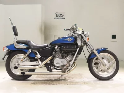 Honda MAGNA 250