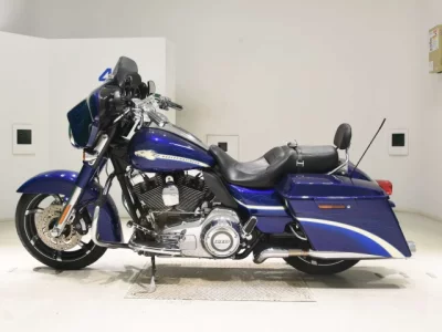 Harley-Davidson HARLEY FLHXSE1800CVO