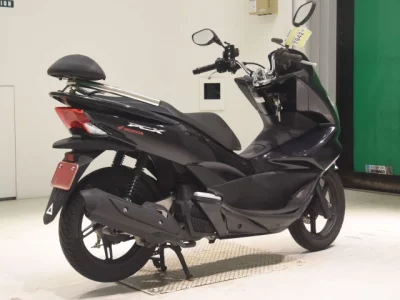 Honda PCX125-2