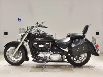 Suzuki INTRUDER 400 CLASSIC