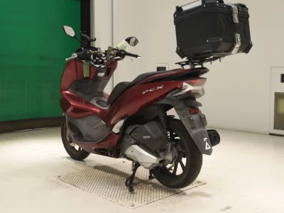 Honda PCX125-3