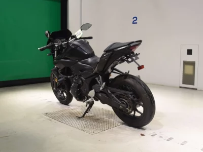 Yamaha MT-03
