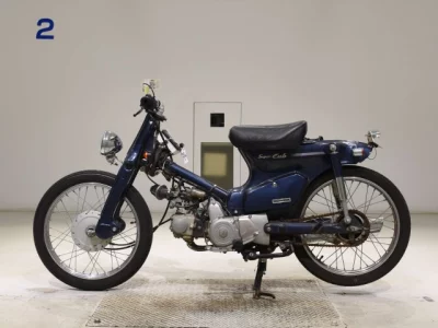 Honda C90