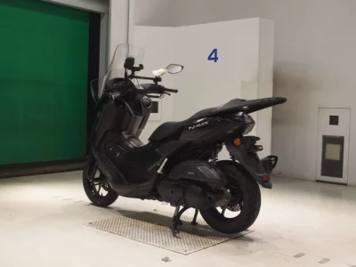 Yamaha NMAX155-3