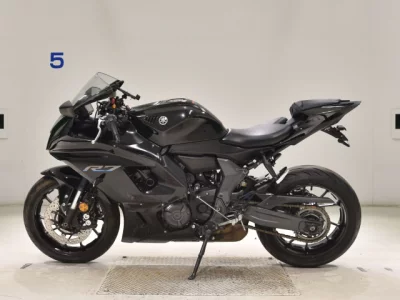 Yamaha YZF-R7-2
