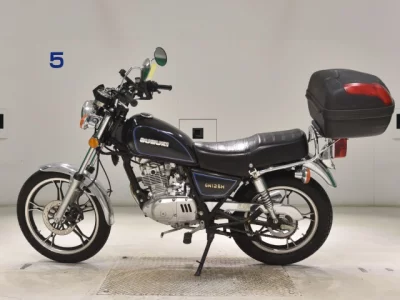Suzuki GN125H
