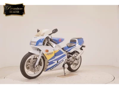 Honda NSR250R-4