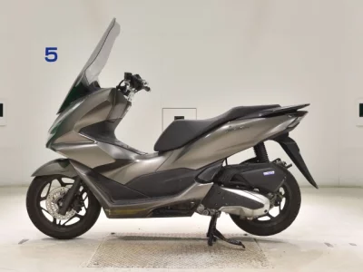 Honda PCX125-4