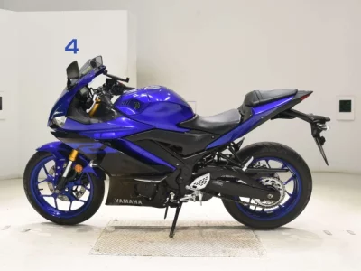 Yamaha YZF-R25A