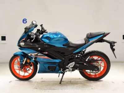 Yamaha YZF-R25A